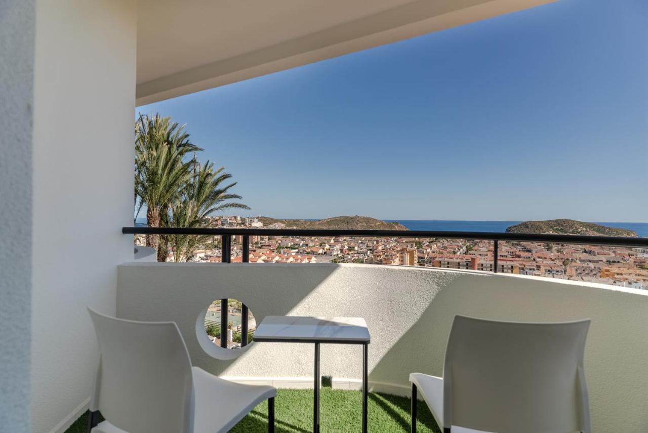 Ramada Resort By Wyndham El Puerto de Mazarrón 外观 照片