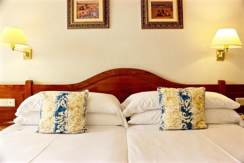 Ramada Resort By Wyndham El Puerto de Mazarrón 客房 照片